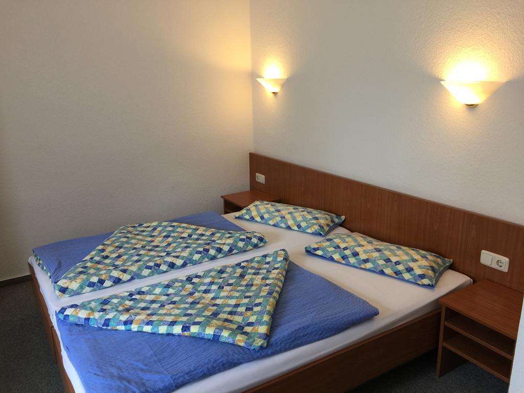 Hotel Schnarr Celle Ngoại thất bức ảnh