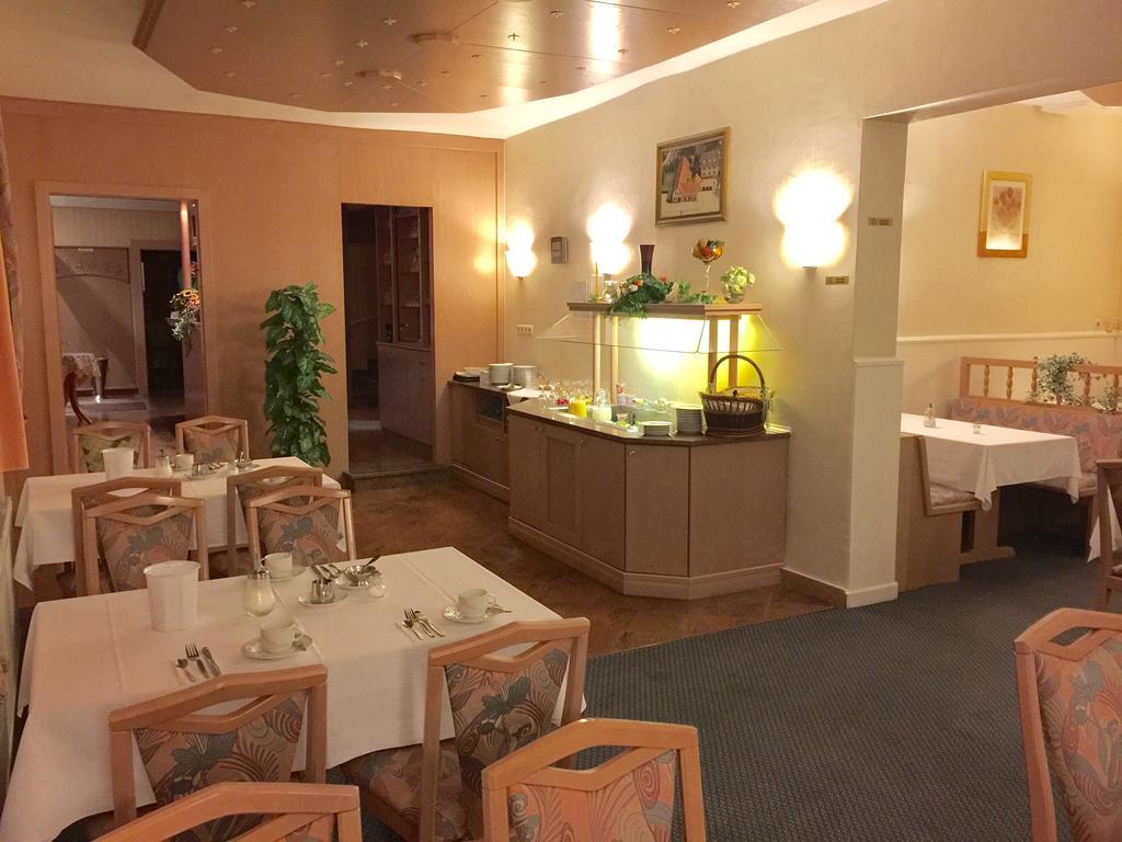 Hotel Schnarr Celle Ngoại thất bức ảnh